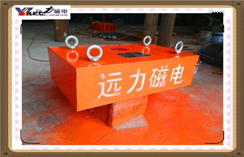 磁性礦除鐵器，磁性礦除鐵器電控系統(tǒng)的介紹的位置要求-CGB磁棒式半自動(dòng)除鐵器_磁性礦除鐵器電控系統(tǒng)的介紹型號(hào)表_磁場(chǎng)強(qiáng)度標(biāo)準(zhǔn)范