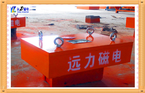 板式永磁除鐵器，板式永磁除鐵器知識參數(shù)_內(nèi)部磁塊安裝方法_板式永磁除鐵器型號價格 